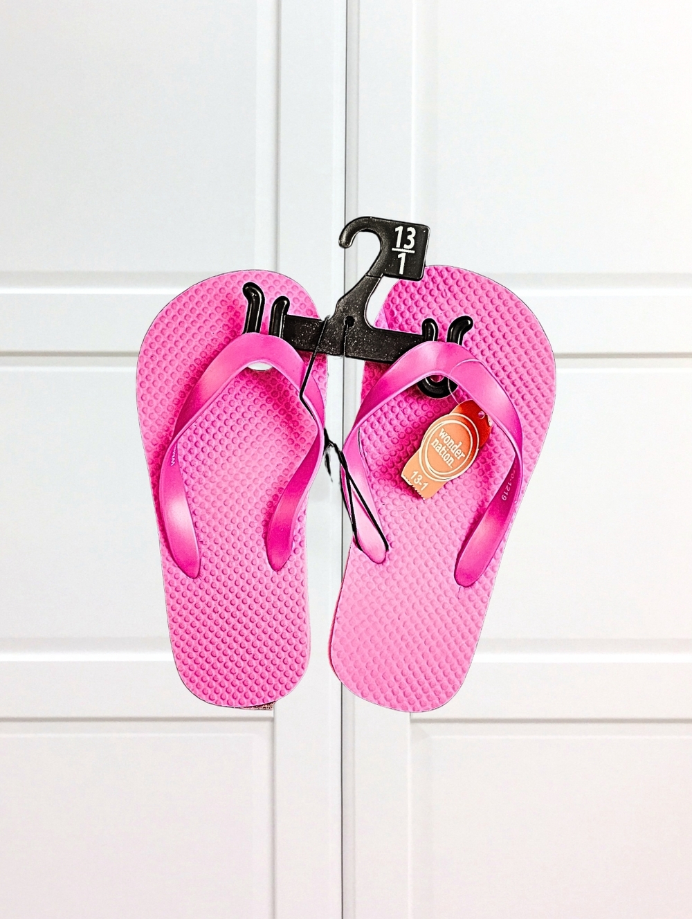 Wonder Nation Pink Flip Flops NWT Free Yellow Box Sandals Bundle Girls Size 13/1